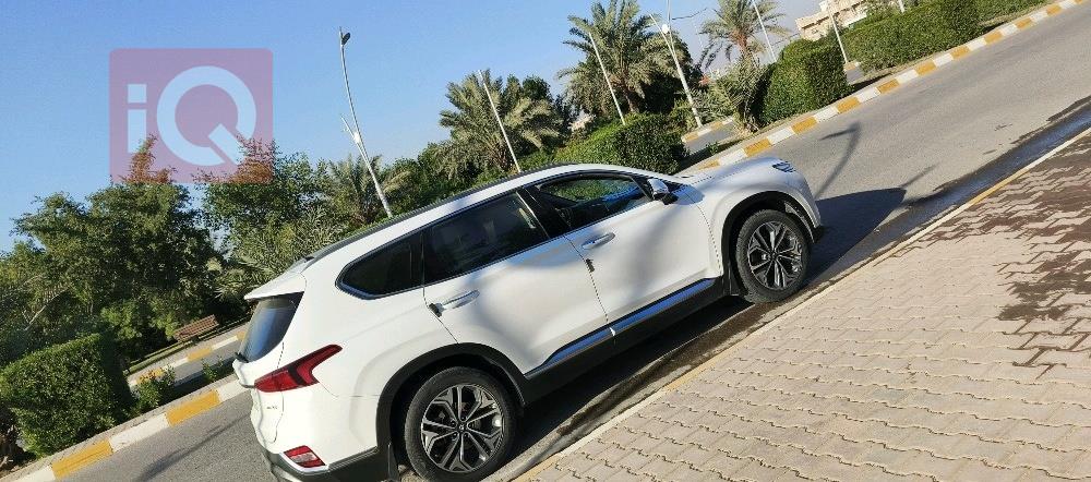 هيونداي سانتافي